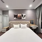 Vinhomes Central Park-Serviced Apartment-10Stars-Modern City