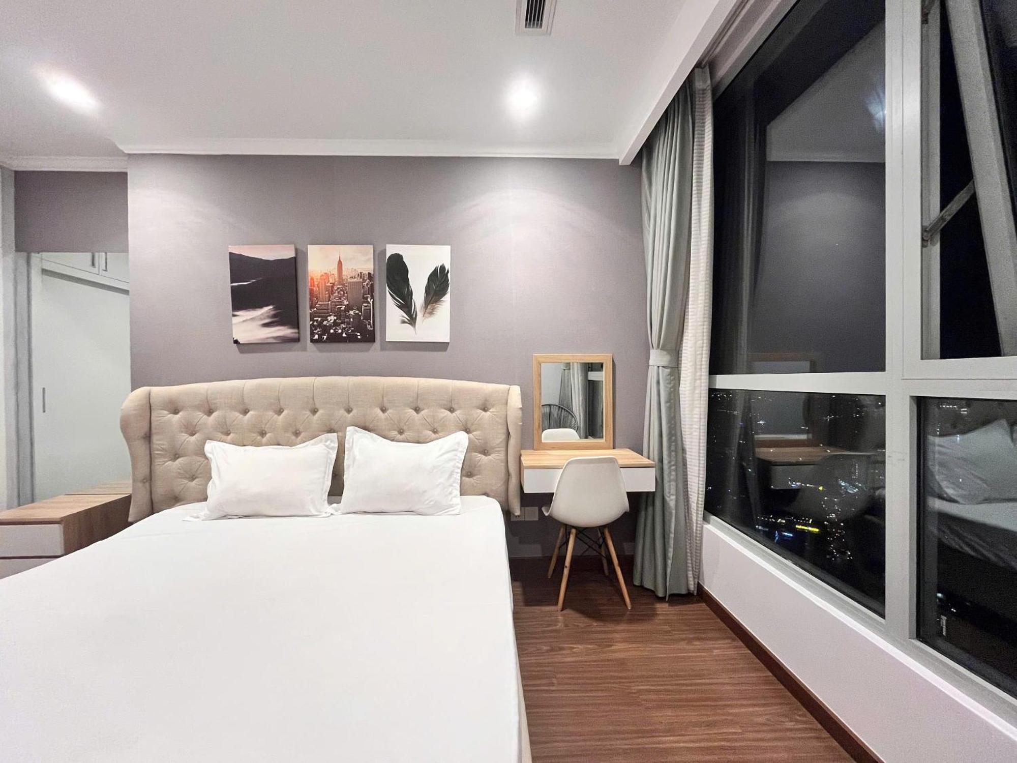 Vinhomes Park-serviced Apartment-10stars-modern * Ho Chi Minh City