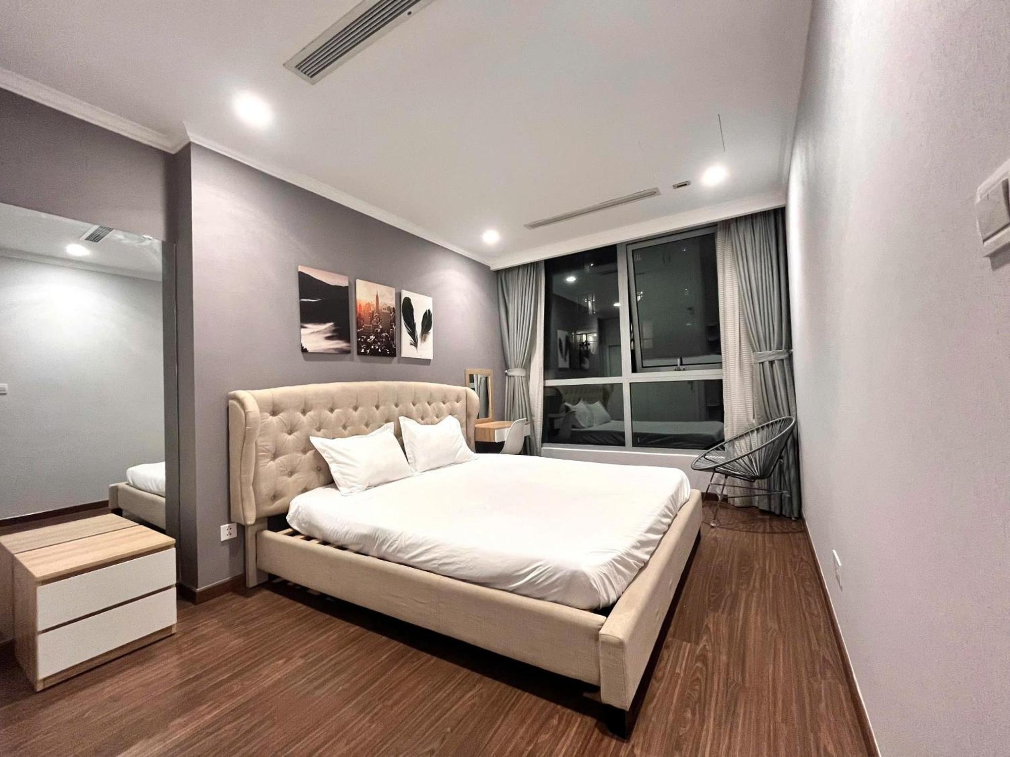 Vinhomes Park-serviced Apartment-10stars-modern *