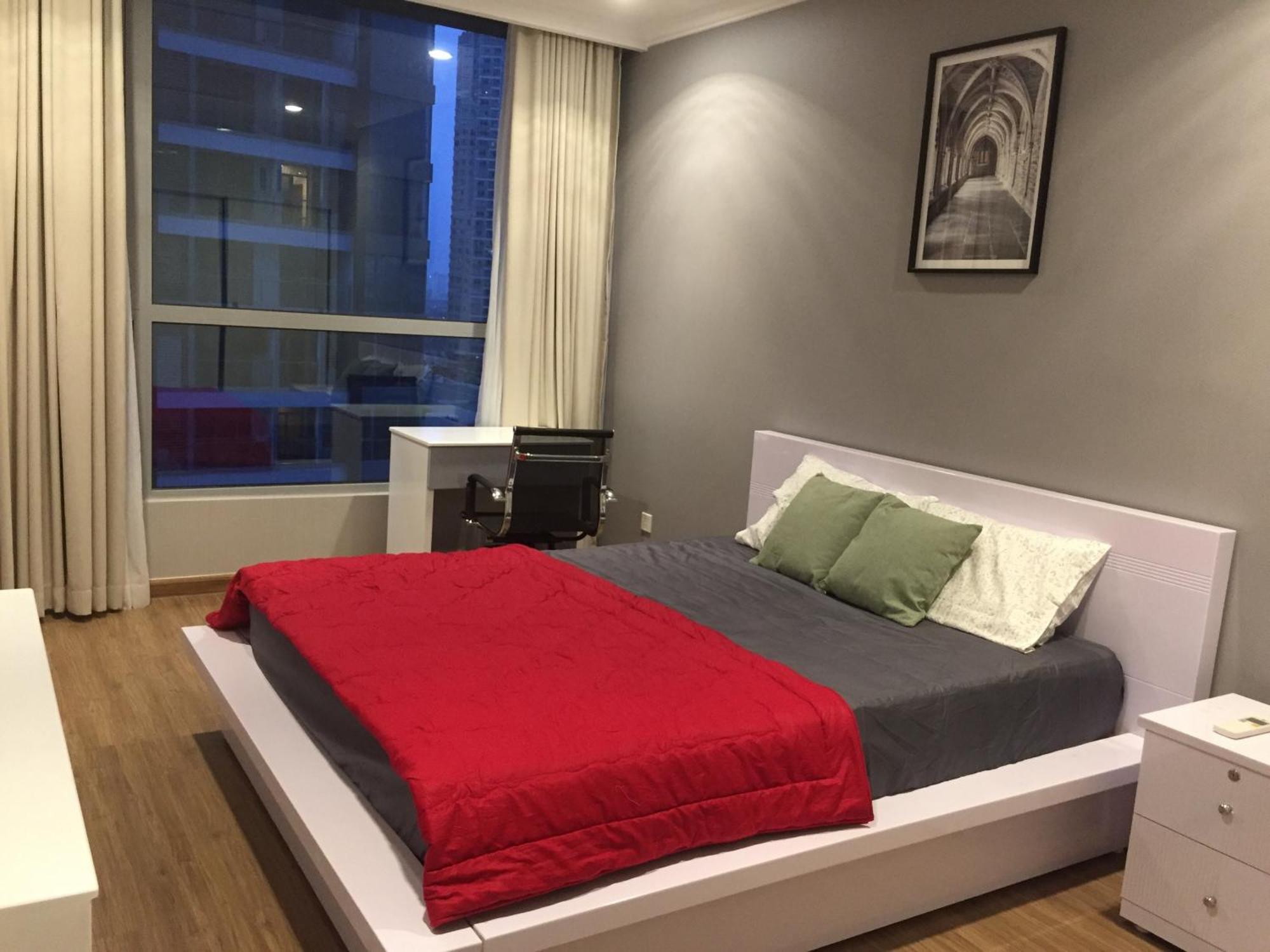 Vinhomes Park-serviced Apartment-10stars-modern