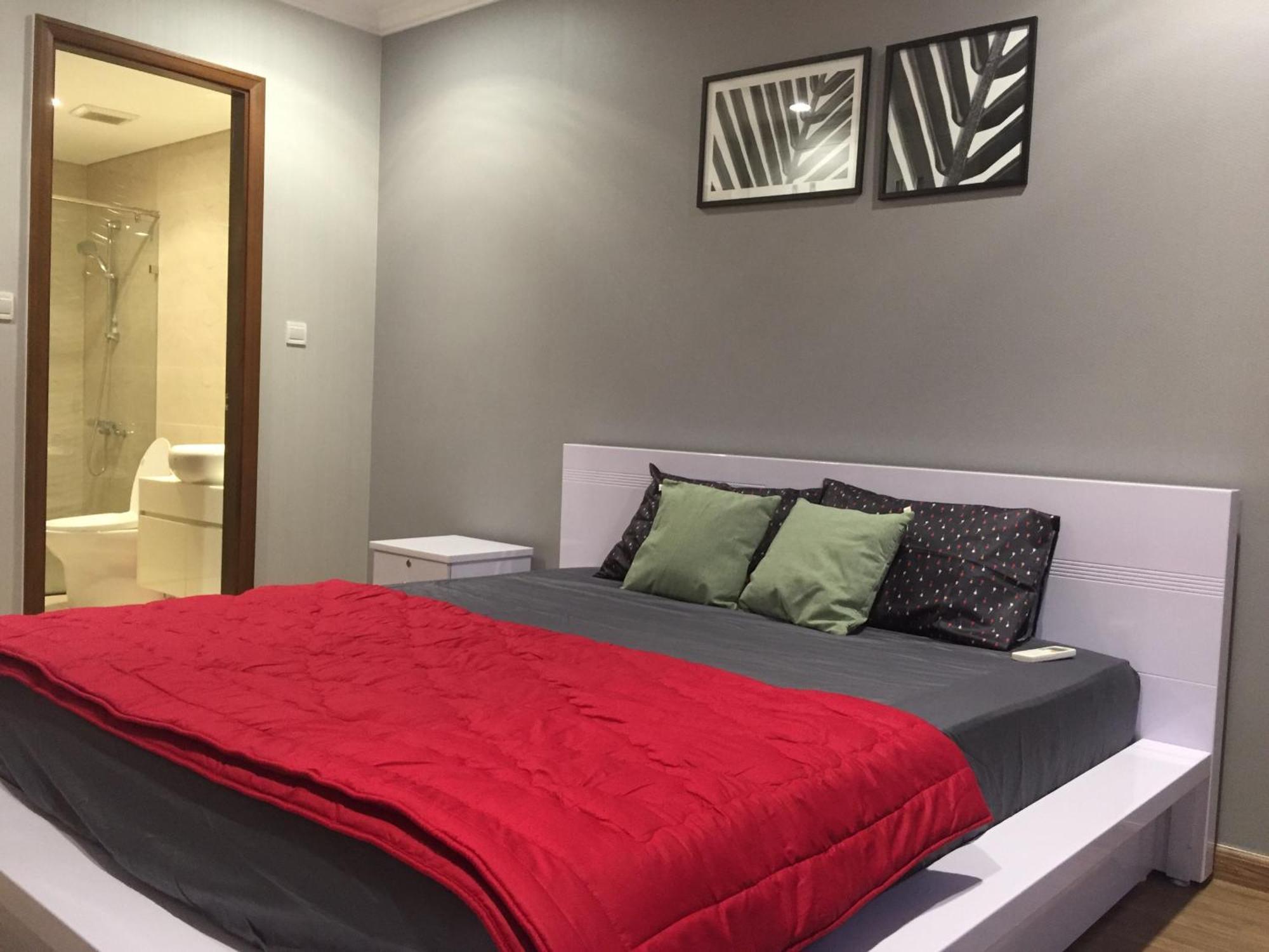 Căn hộ Vinhomes Park-serviced Apartment-10stars-modern *