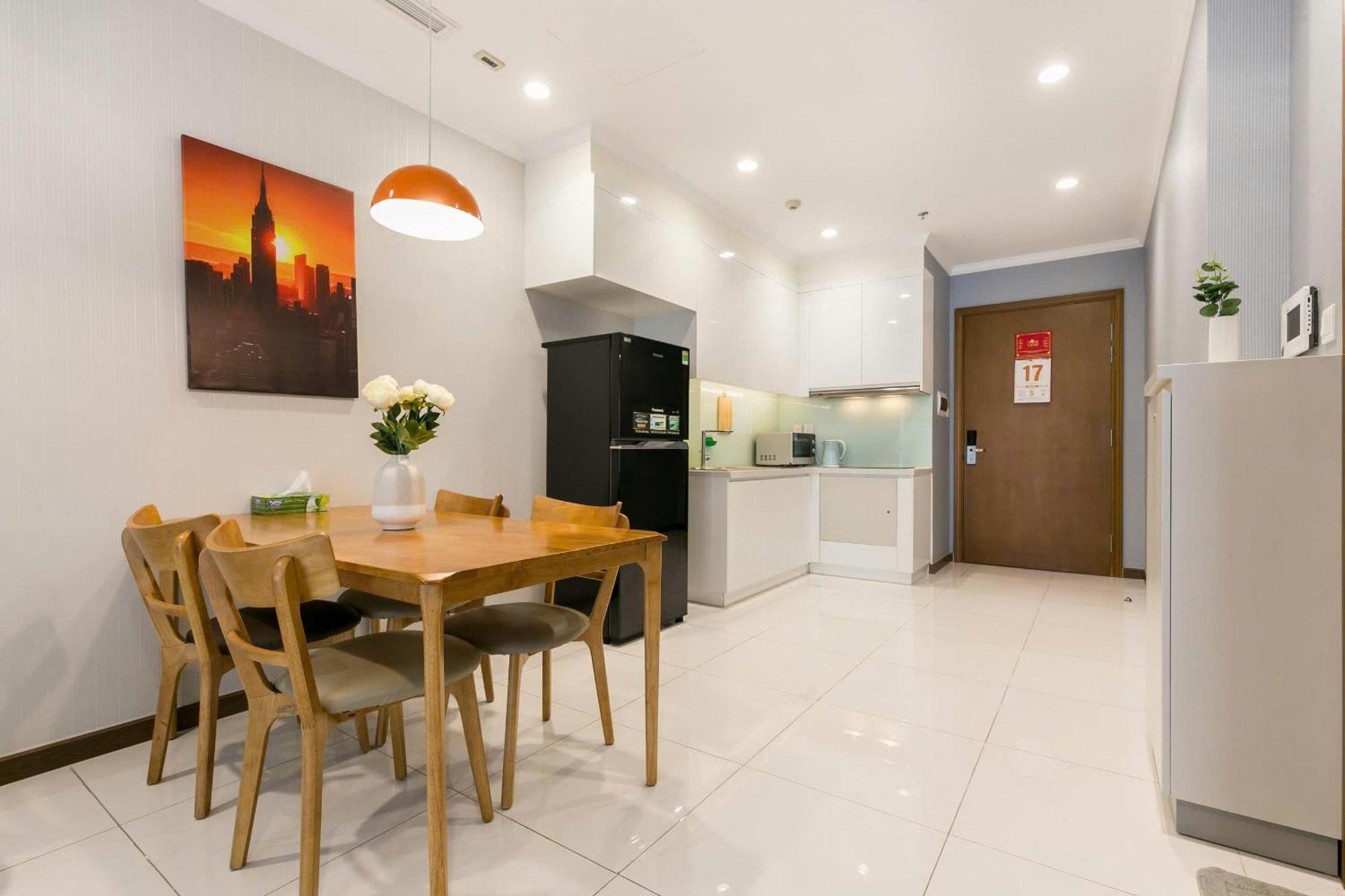 Vinhomes Park-serviced Apartment-10stars-modern Căn hộ *