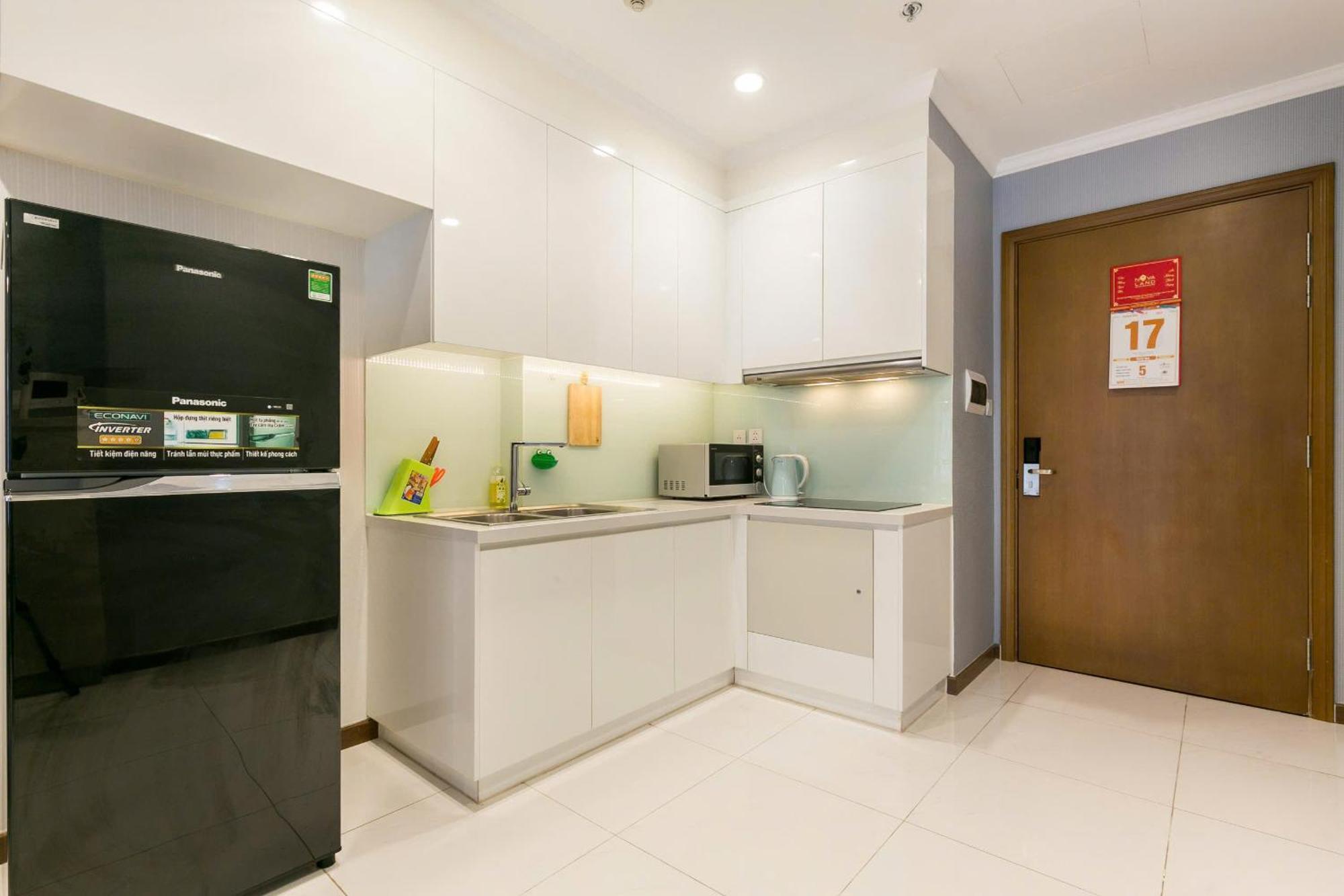 Vinhomes Park-serviced Apartment-10stars-modern